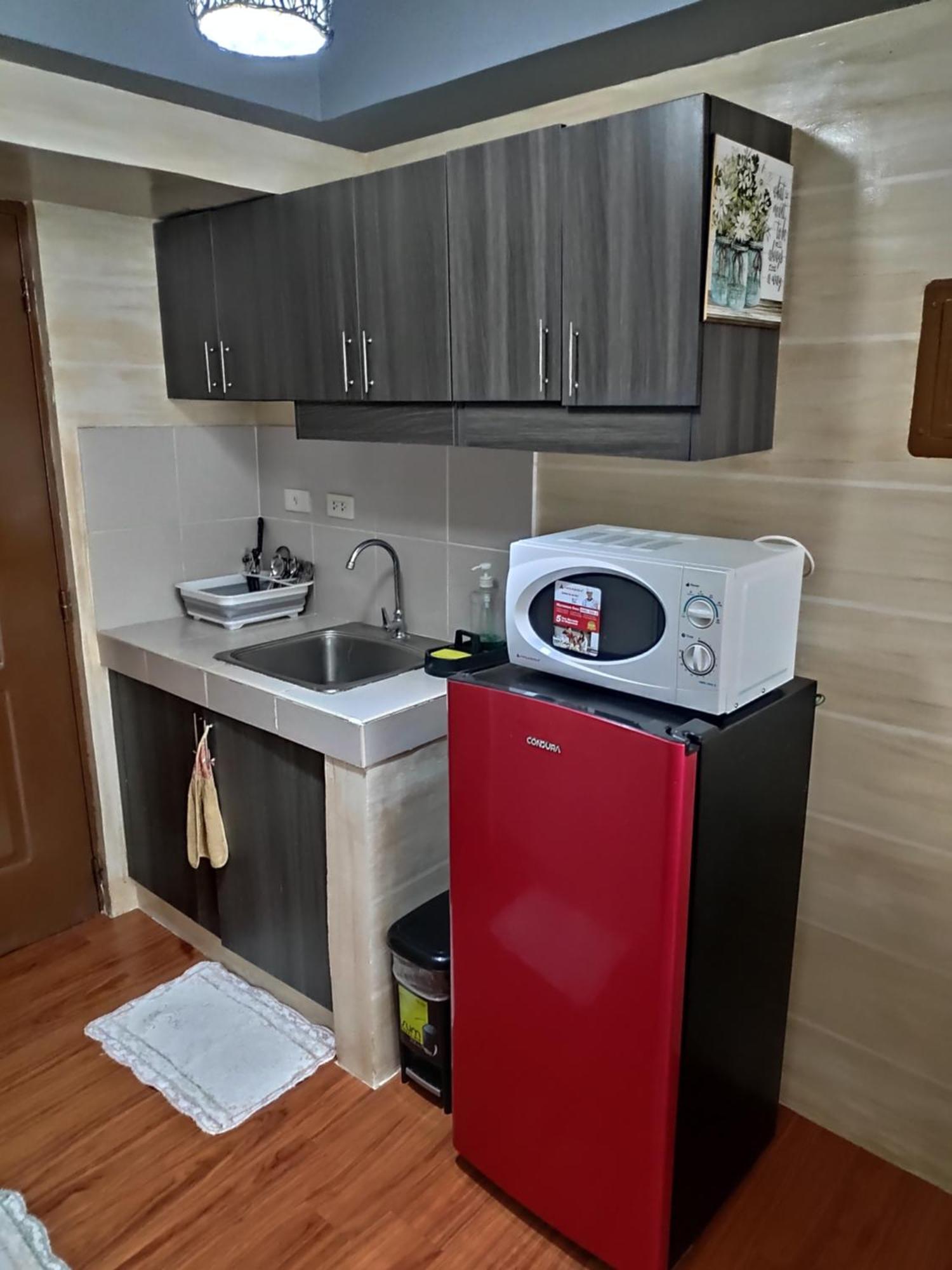 Tagaytay Staycation By Naya And Darla W Free Swimming Pool, Wifi & Netflix Tagaytay City Eksteriør bilde
