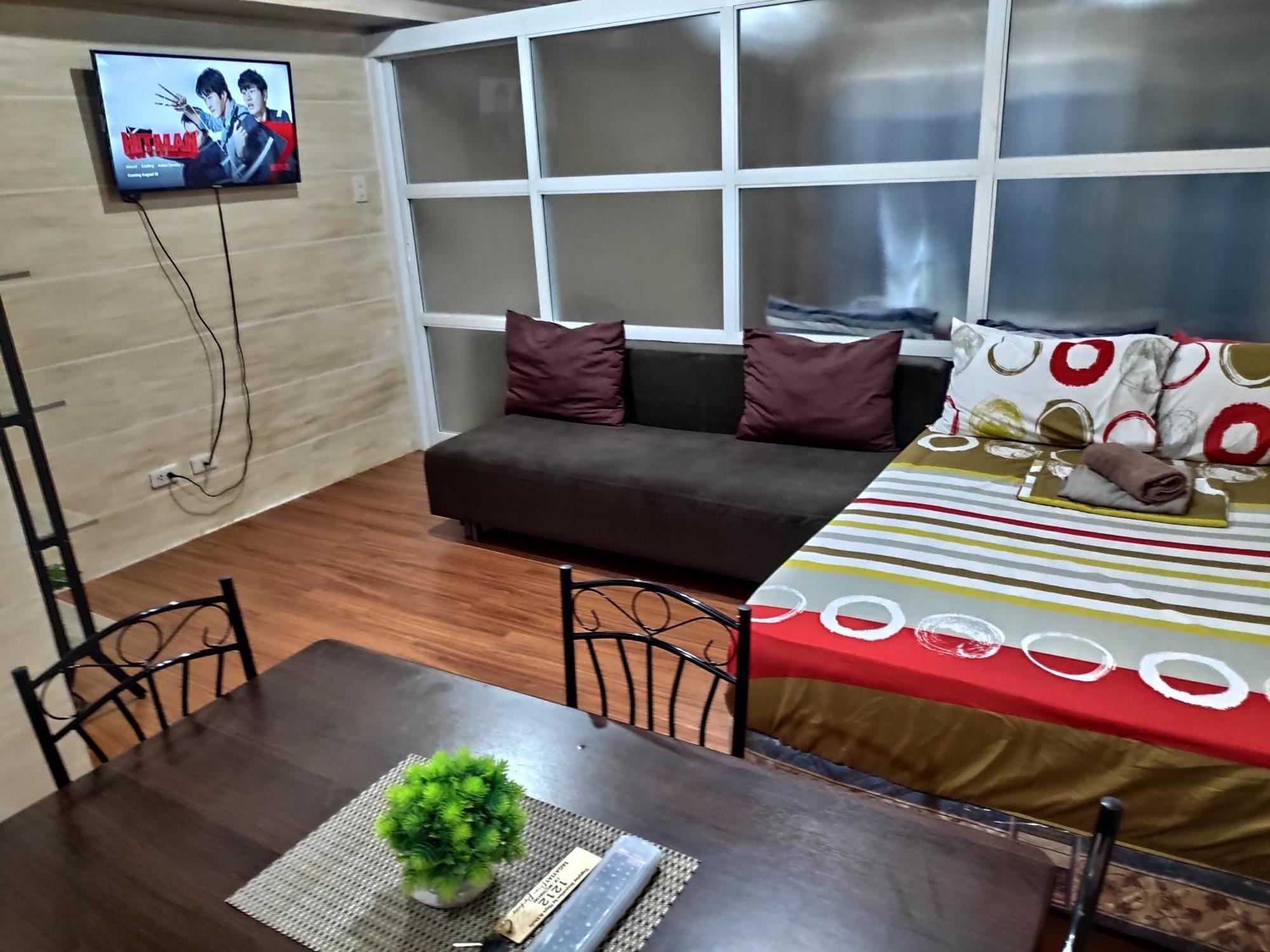 Tagaytay Staycation By Naya And Darla W Free Swimming Pool, Wifi & Netflix Tagaytay City Eksteriør bilde