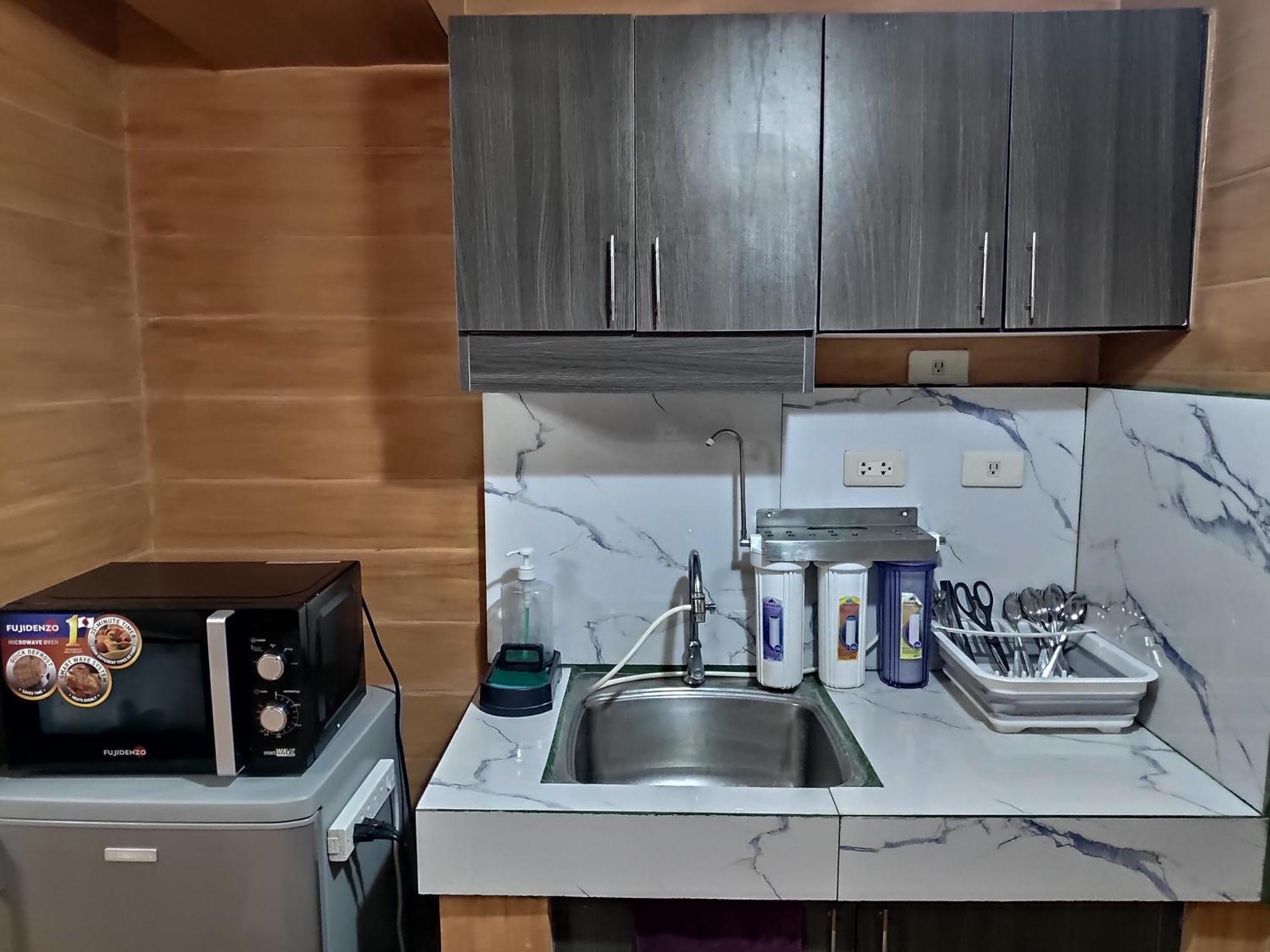 Tagaytay Staycation By Naya And Darla W Free Swimming Pool, Wifi & Netflix Tagaytay City Eksteriør bilde