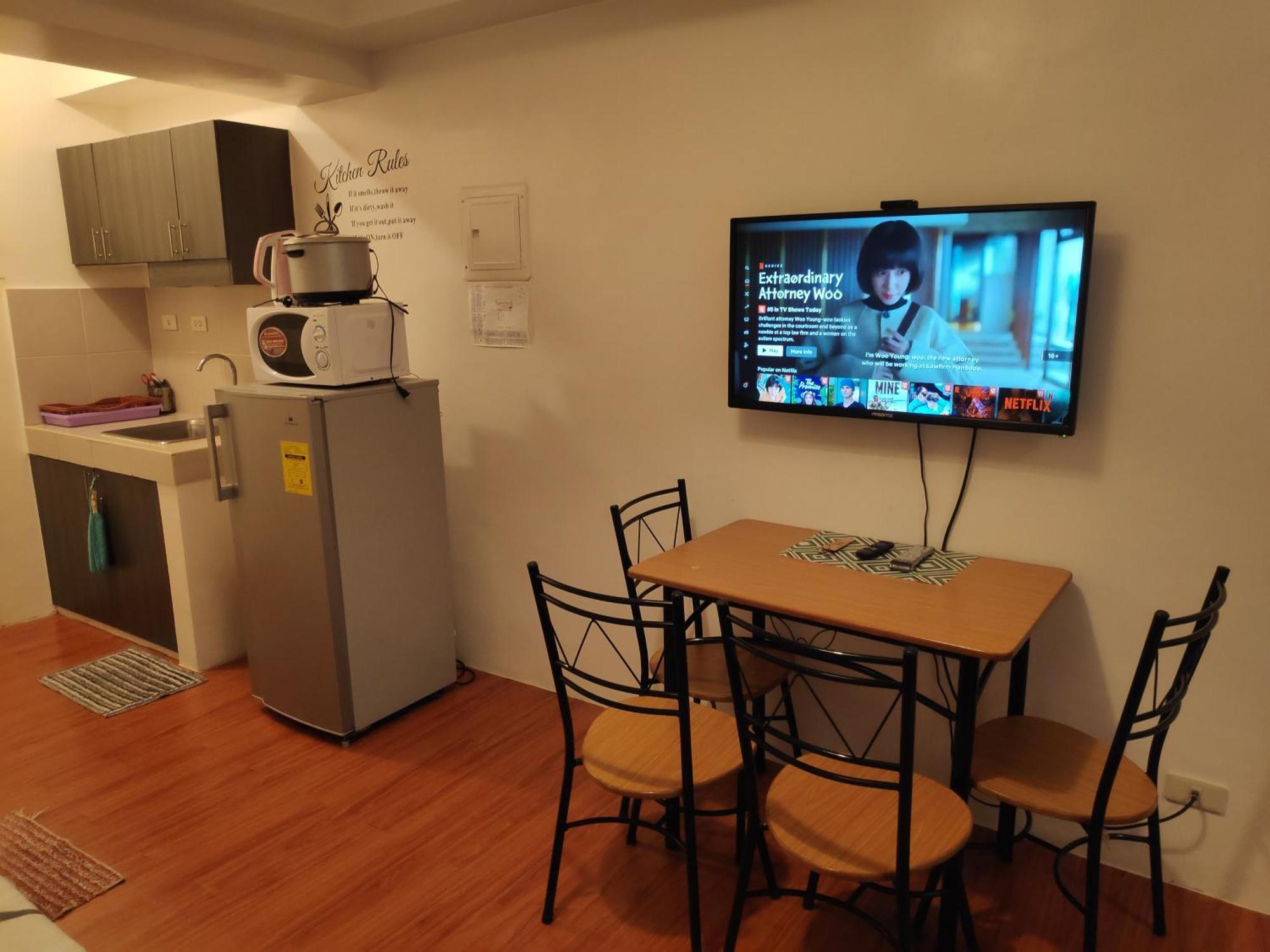 Tagaytay Staycation By Naya And Darla W Free Swimming Pool, Wifi & Netflix Tagaytay City Eksteriør bilde